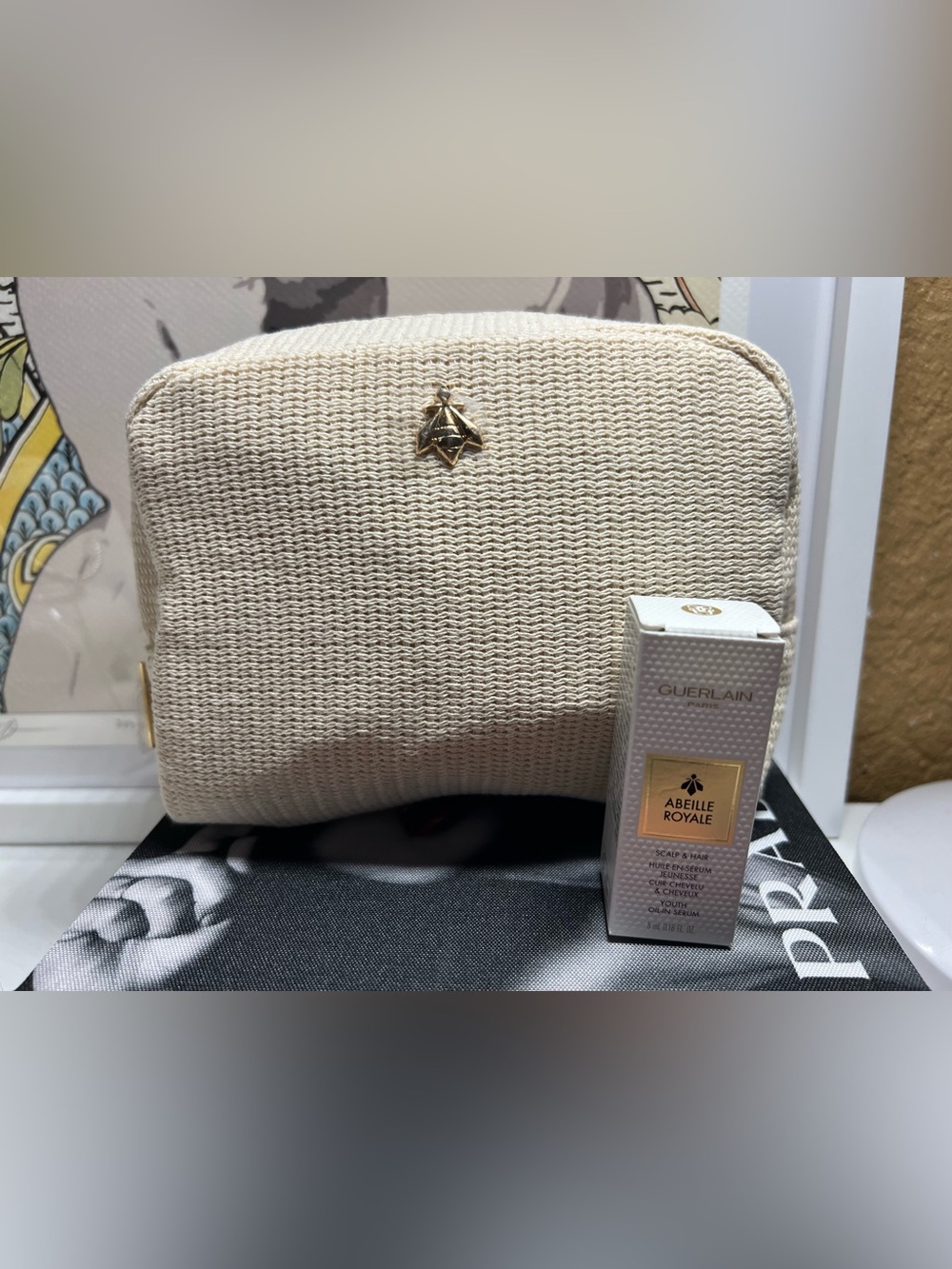 GUERLAIN Paris Cosmetic Pouch & Abeille Royale Scalp & Hair Serum - 5mL